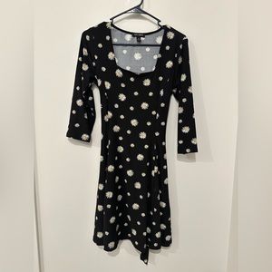 Cute a-line daisy dress!
